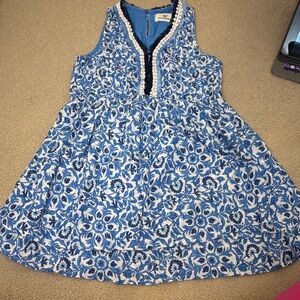 Vineyard Vines kids Blue and White Floral Dress
